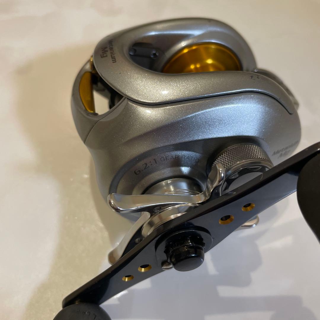 k シマノ　07メタニウム Mg 左巻き　ノーマルギア