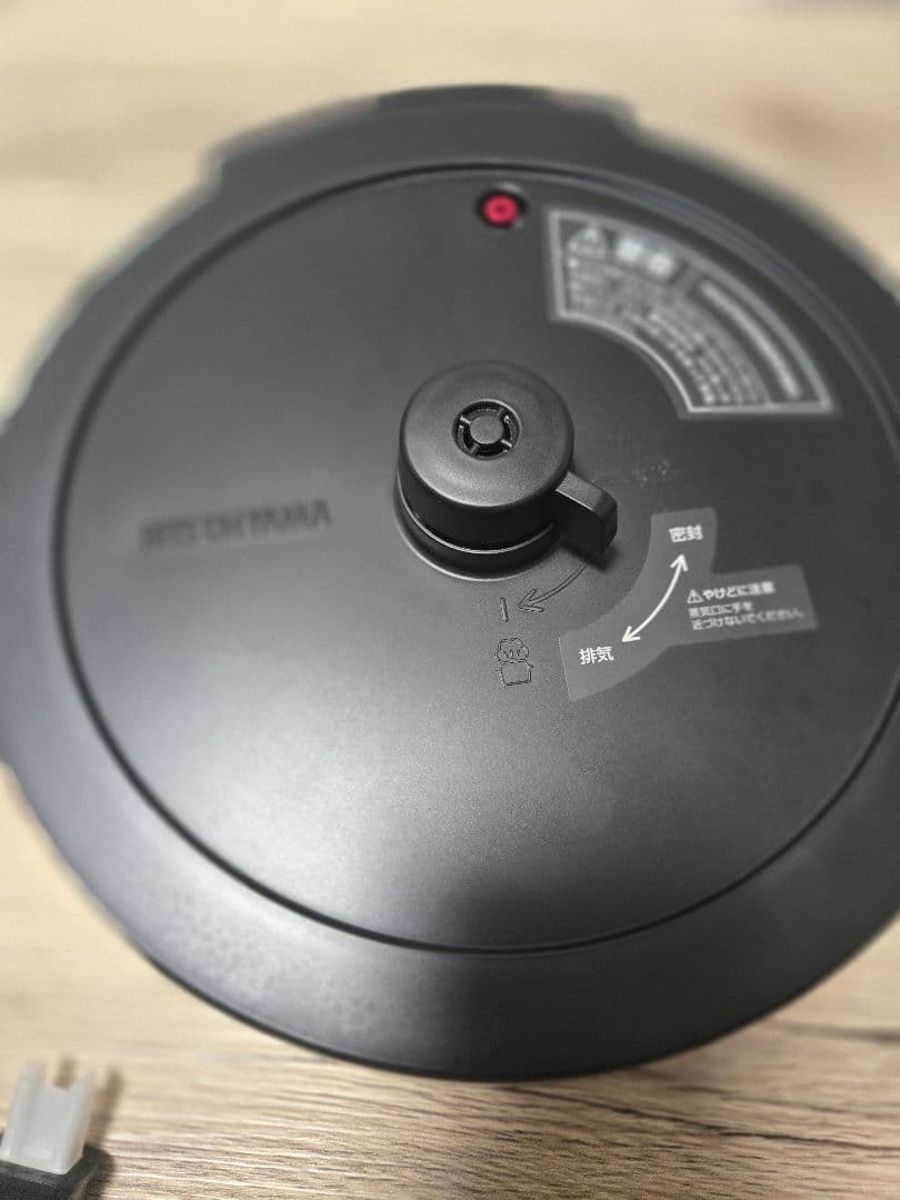 アイリスオーヤマ　圧力調理　電気圧力鍋 PMPC-MA4-B