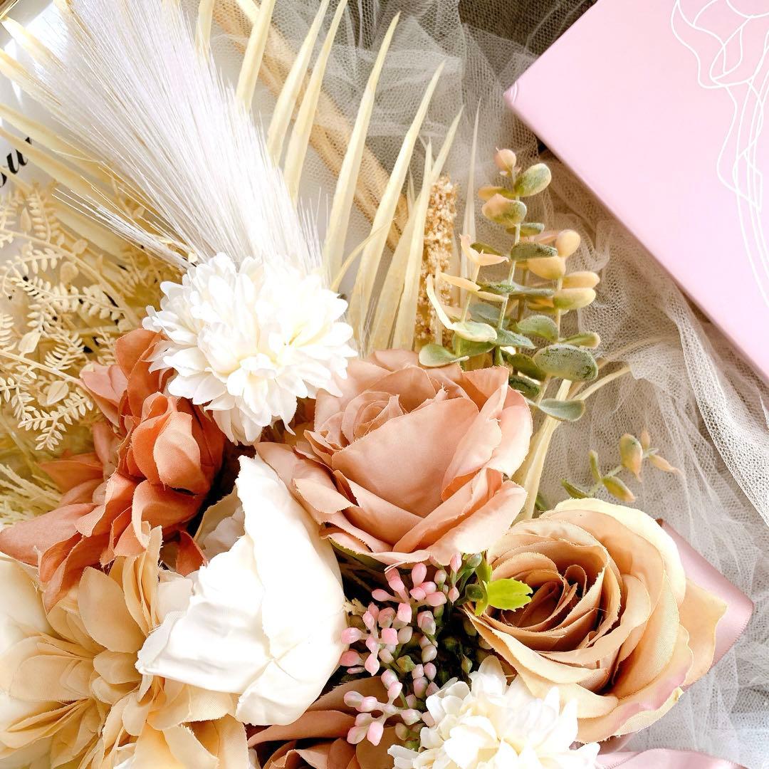 アーティフィシャルフラワーブーケ　クラッチブーケ　結婚式　ウェディングブーケ