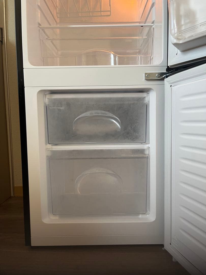 ⭐️まさひ⭐️ 黒色冷蔵庫 上開き 3棚