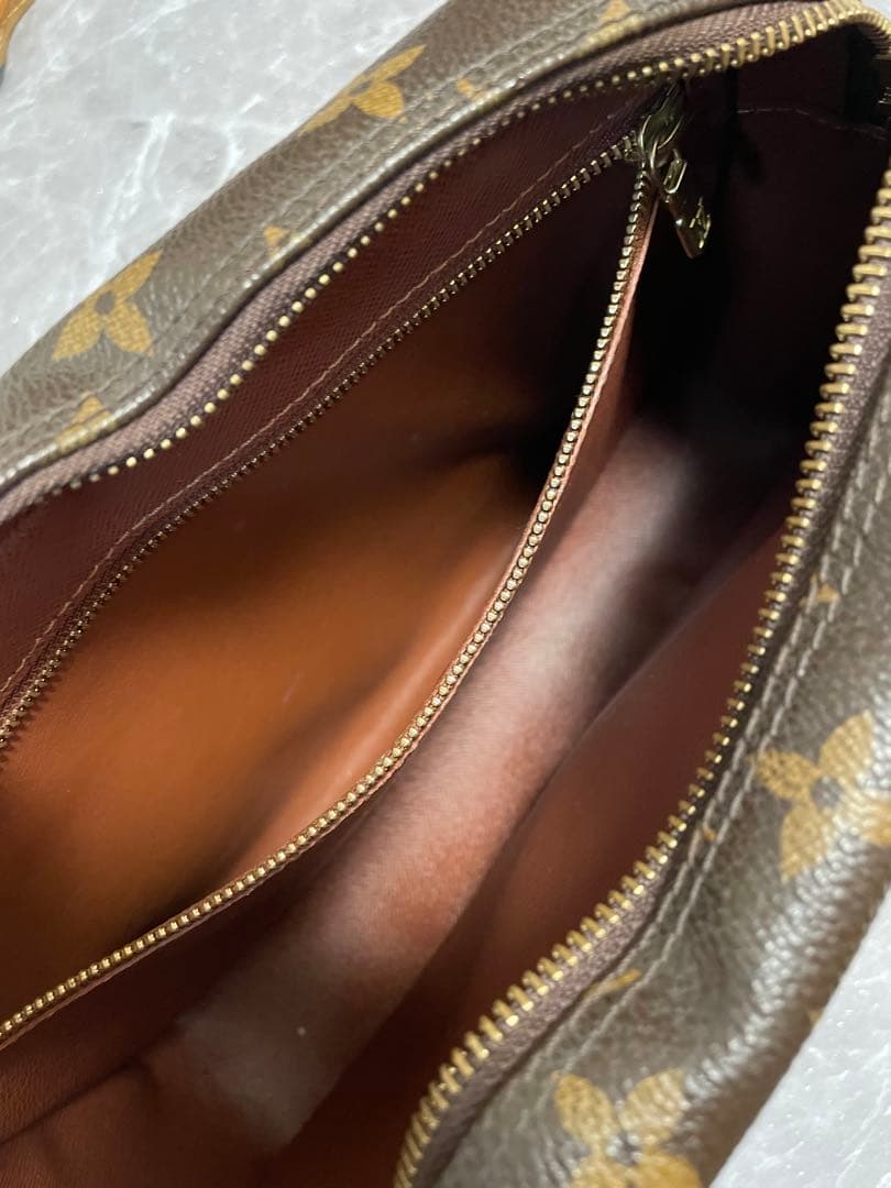 ヴィトン モノグラム ショルダーバッグ トロカデロ M51274