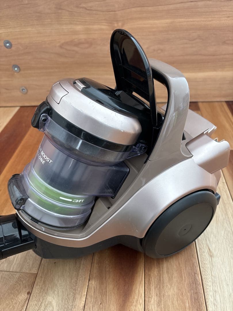 HITACHI サイクロン式掃除機 CV-SF300 シャンパンゴールド