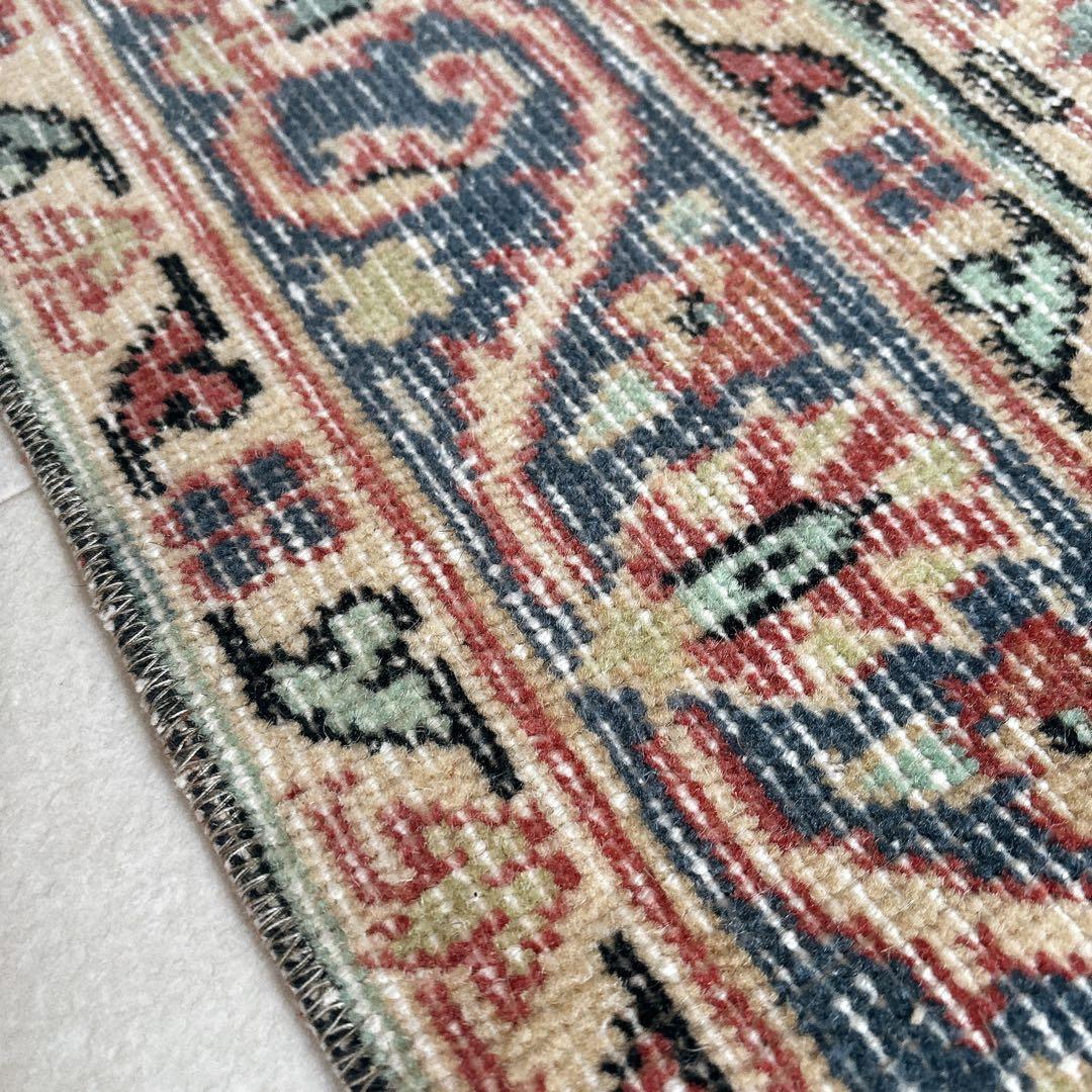 トルコ　ヴィンテージ ラグ　くすみピンク　ネイビー　メダリオン