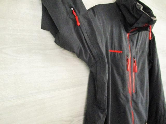 MAMMUT●マムート＜Zinalジャケット スキースノボー＞M0043c