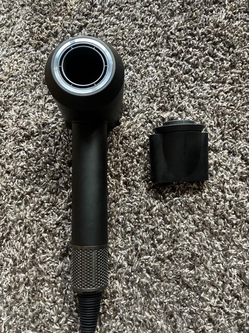 Dyson Supersonic ヘアドライヤー HD08 ブラック　ジャンク品