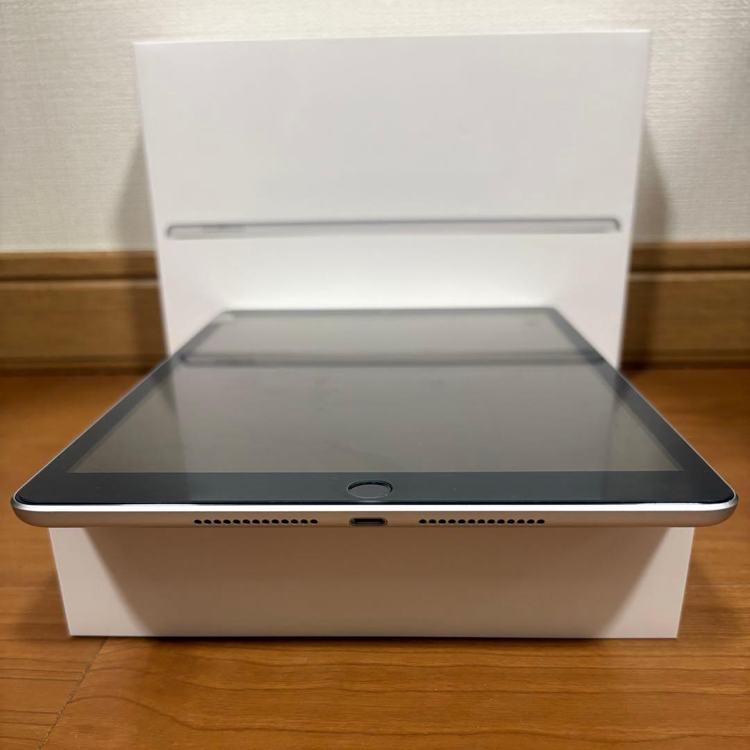 ⭐*~様 【美品】iPad （第9世代） Wi-Fi 64GB 本体