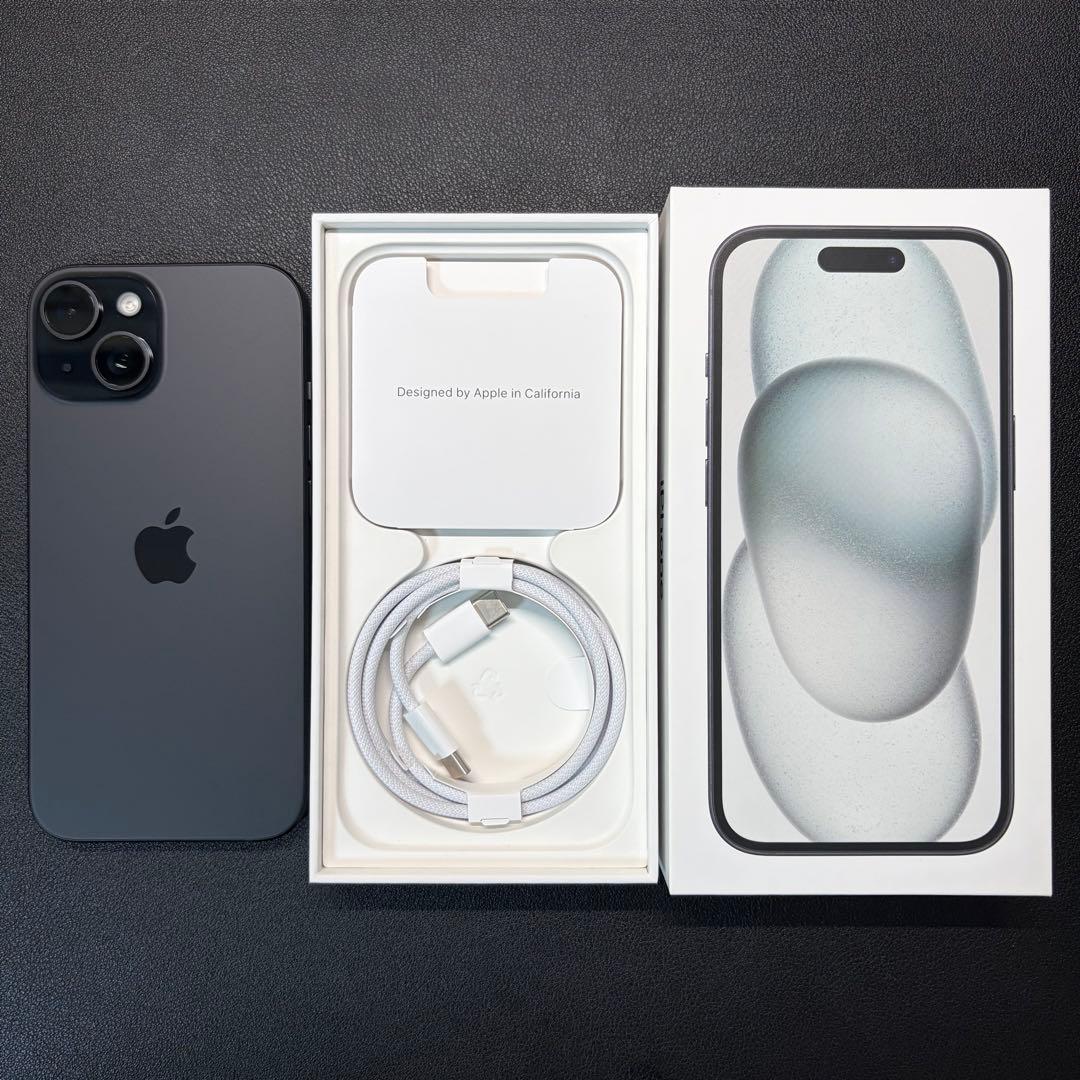 iPhone 15 ブラック 128 GB SIMフリー
