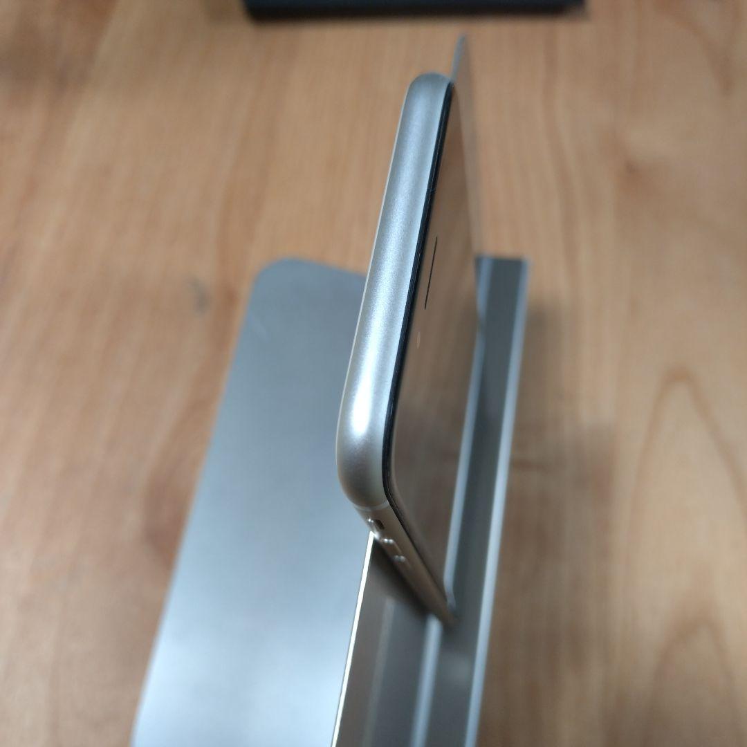 iPhone SE3 256GB｜本体｜SIMフリー｜スターライト　付属品なし