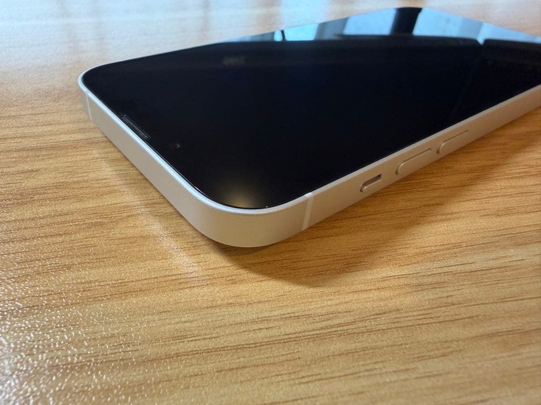 【美品】iPhone 14 無印 128GB スターライト SIMフリー