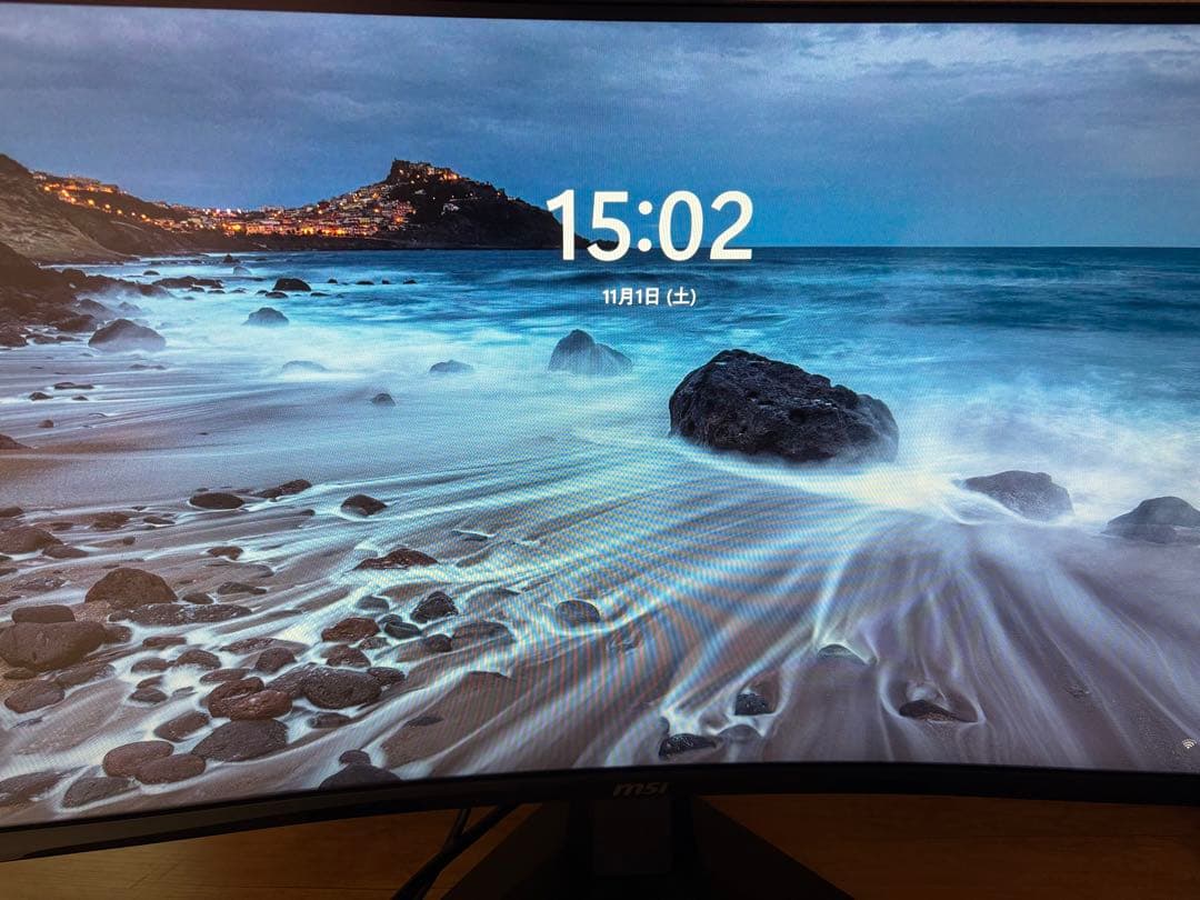 MSI 湾曲型ディスプレイ 27.5インチ