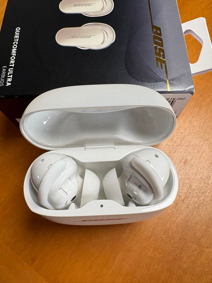 美品 BOSE QC Ultra Earbuds ダイヤモンド60周年記念モデル