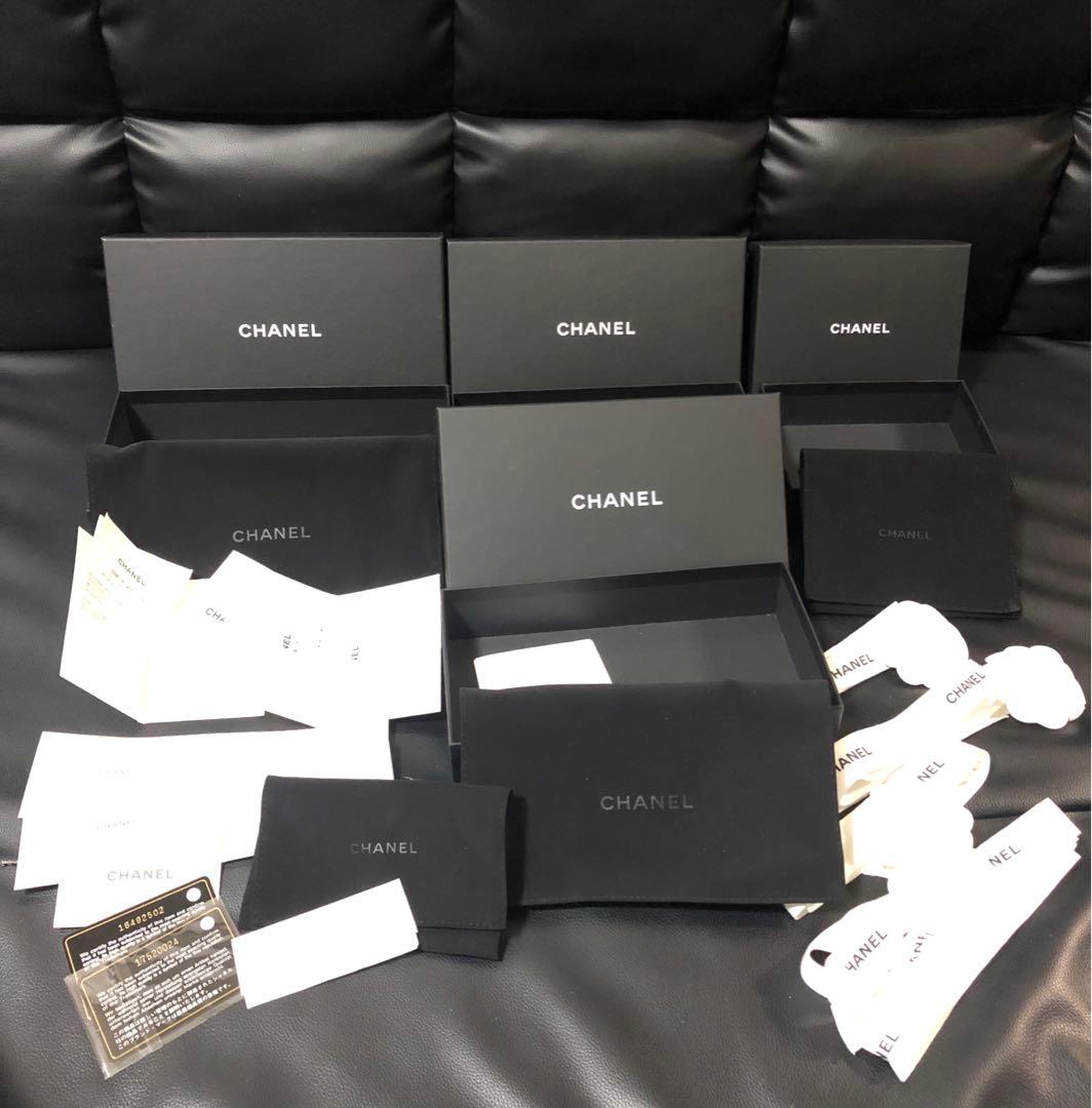 シャネル　マットタイプ　財布空箱、保存袋、ギャランティ、リボン等