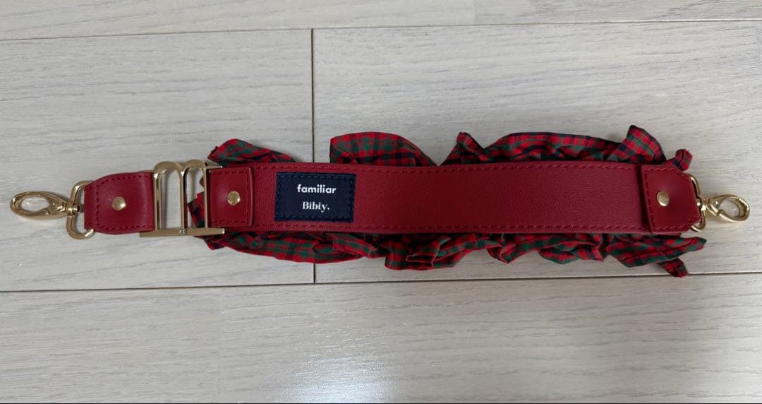 ファミリア　ビビィ　Bibiy.×familiar　バンドストラップ　赤チェック