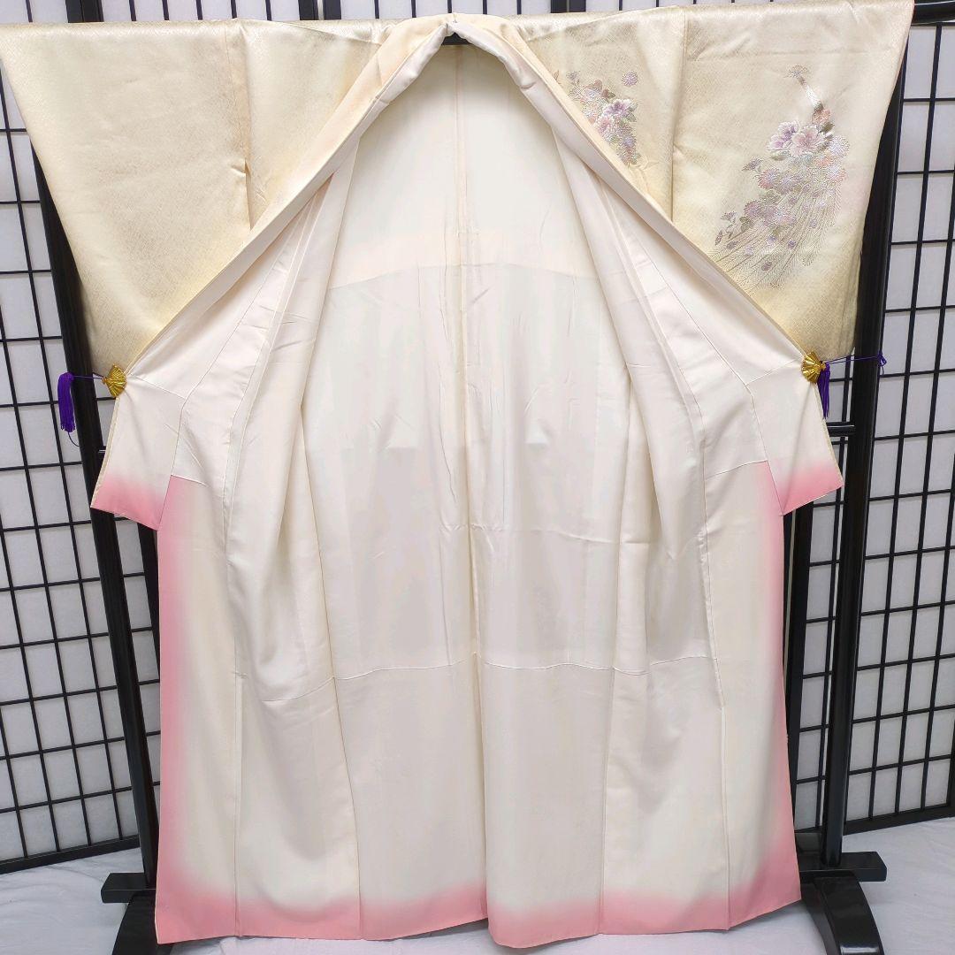 【正絹　袷附下げ】クリーム地に刺繍・箔のせ　163㎝前後　セミフォーマル　305