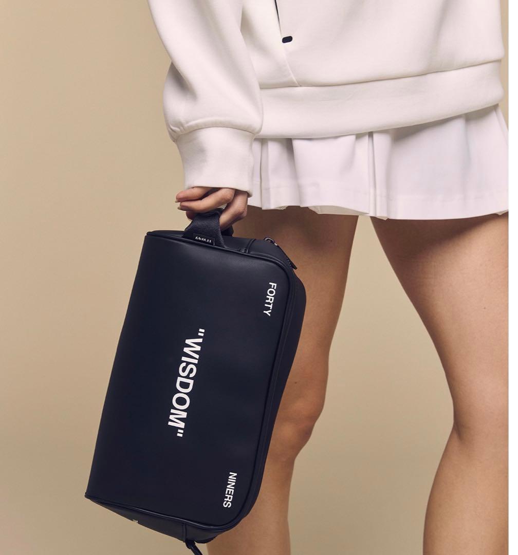 ラウンド用品・アクセサリー TFW49 25SS. LEATHER MIDIUM POUCH