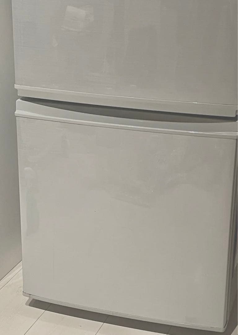 送料無料 SHARP シャープ 冷蔵庫 SJ-D14D-S 137L 2017