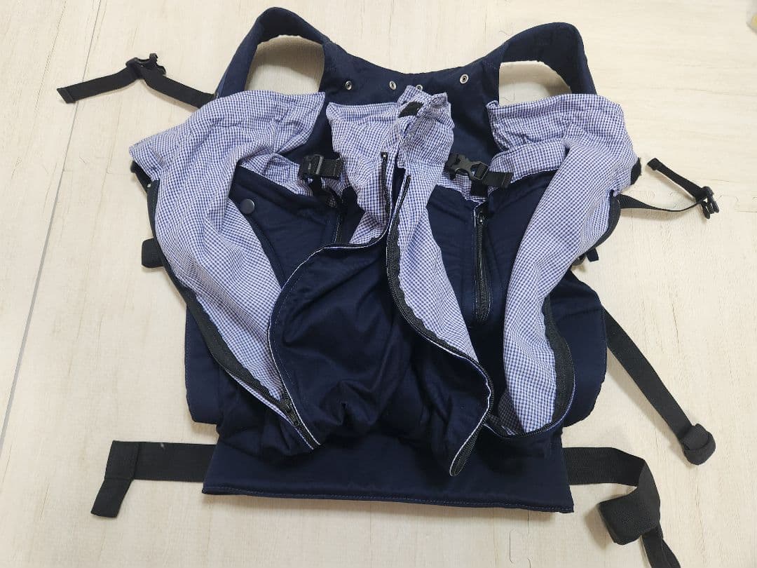 Weego ウィーゴツイン　双子用抱っこ紐　ネイビー