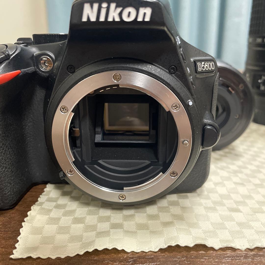 Nikon D5600 ダブルズームレンズキット+35mm1.8G セット