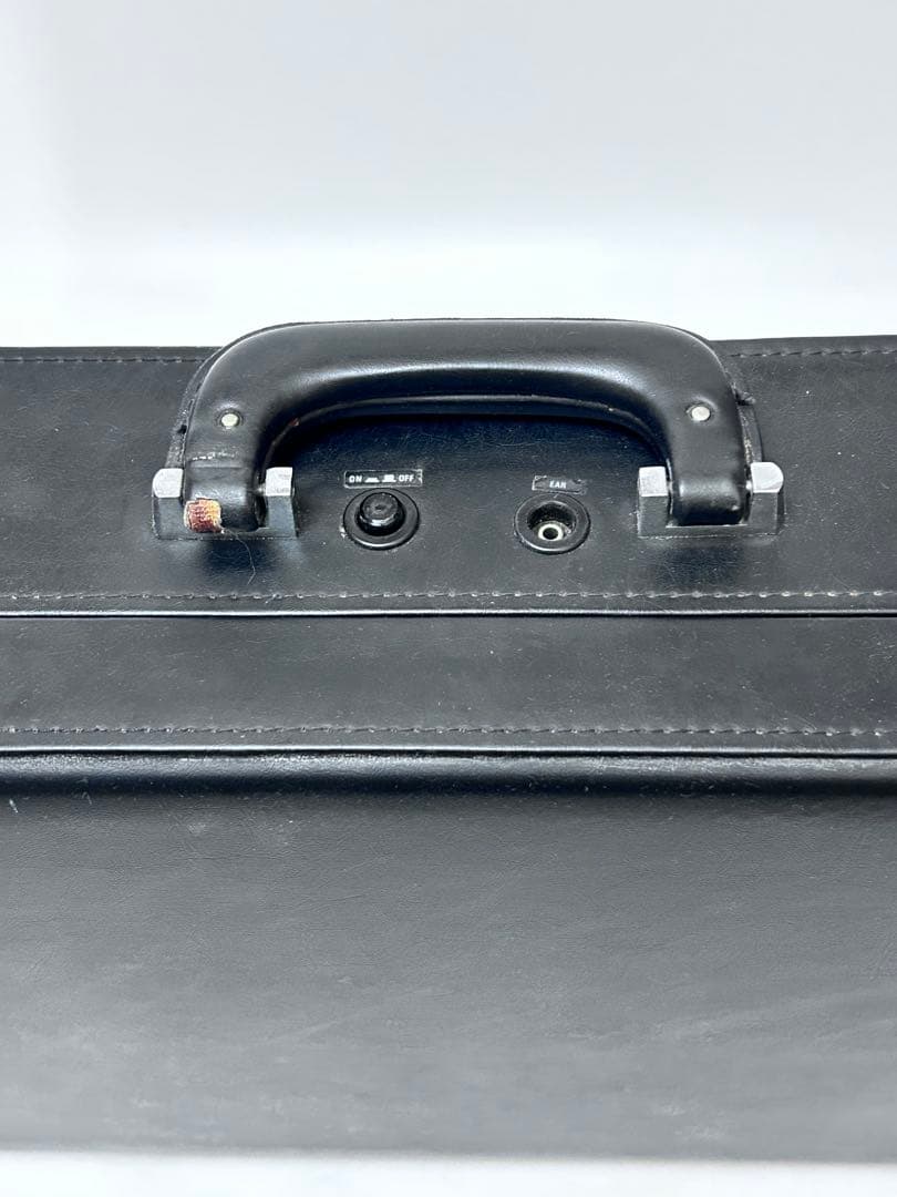 は*ん様 クラウンRX-9800 レトロラジカセ アタッシュケース型 ジャンク