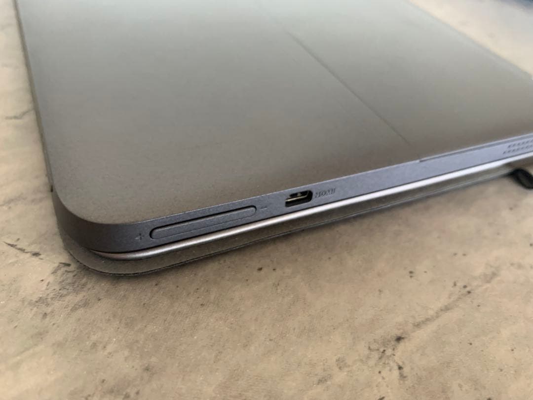 ASUS Windowsタブレット 本体