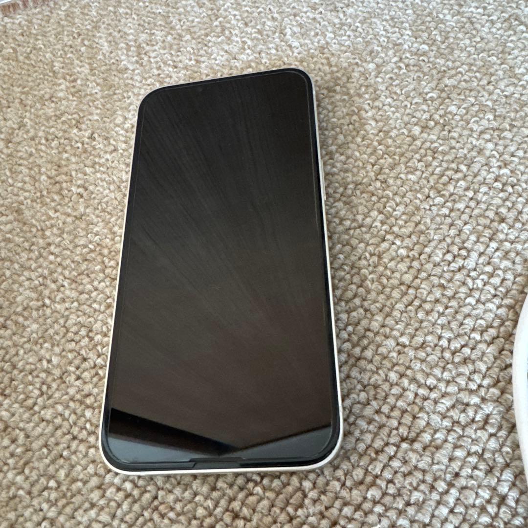 iPhone 13 256GB SIMフリー バッテリー100%