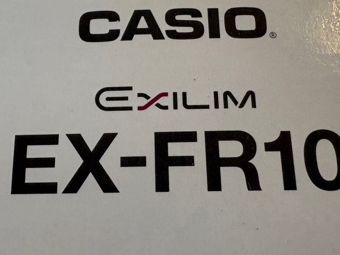 CASIO EXILIM EX-FR10 コンパクトデジタルカメラ レッド