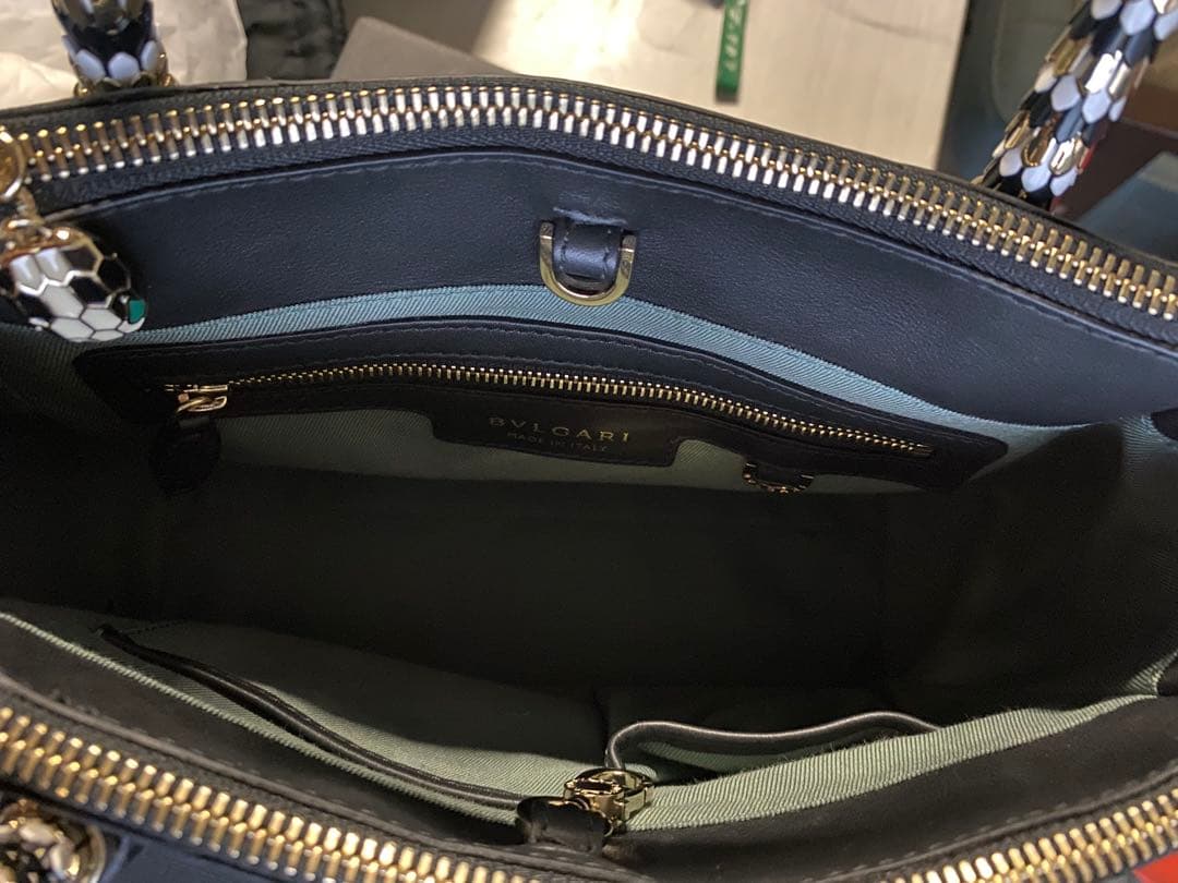 T*i様 【超美品】保証書付　ブルガリ セルペンティス　スカリエ　ショルダーバッ