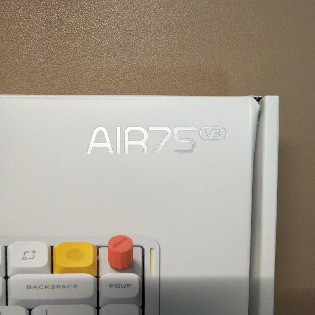 Nuphy air75 v3 JIS配列 Blash Nano軸　ホワイト