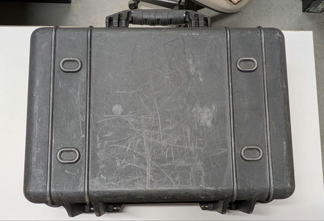 米軍放出品 PELICAN ペリカン1500ハードケース 中古