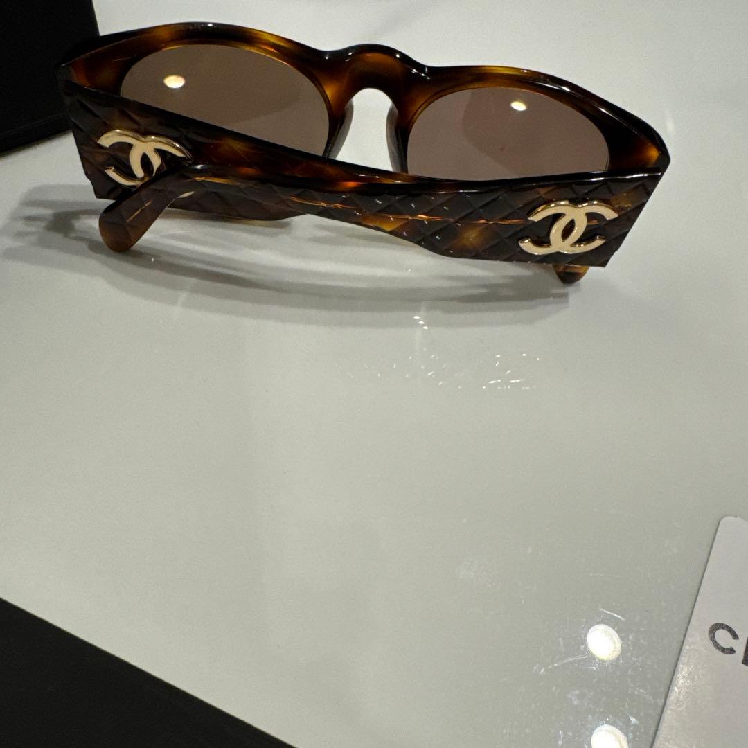 CHANEL ブラウン サングラス　べっこう