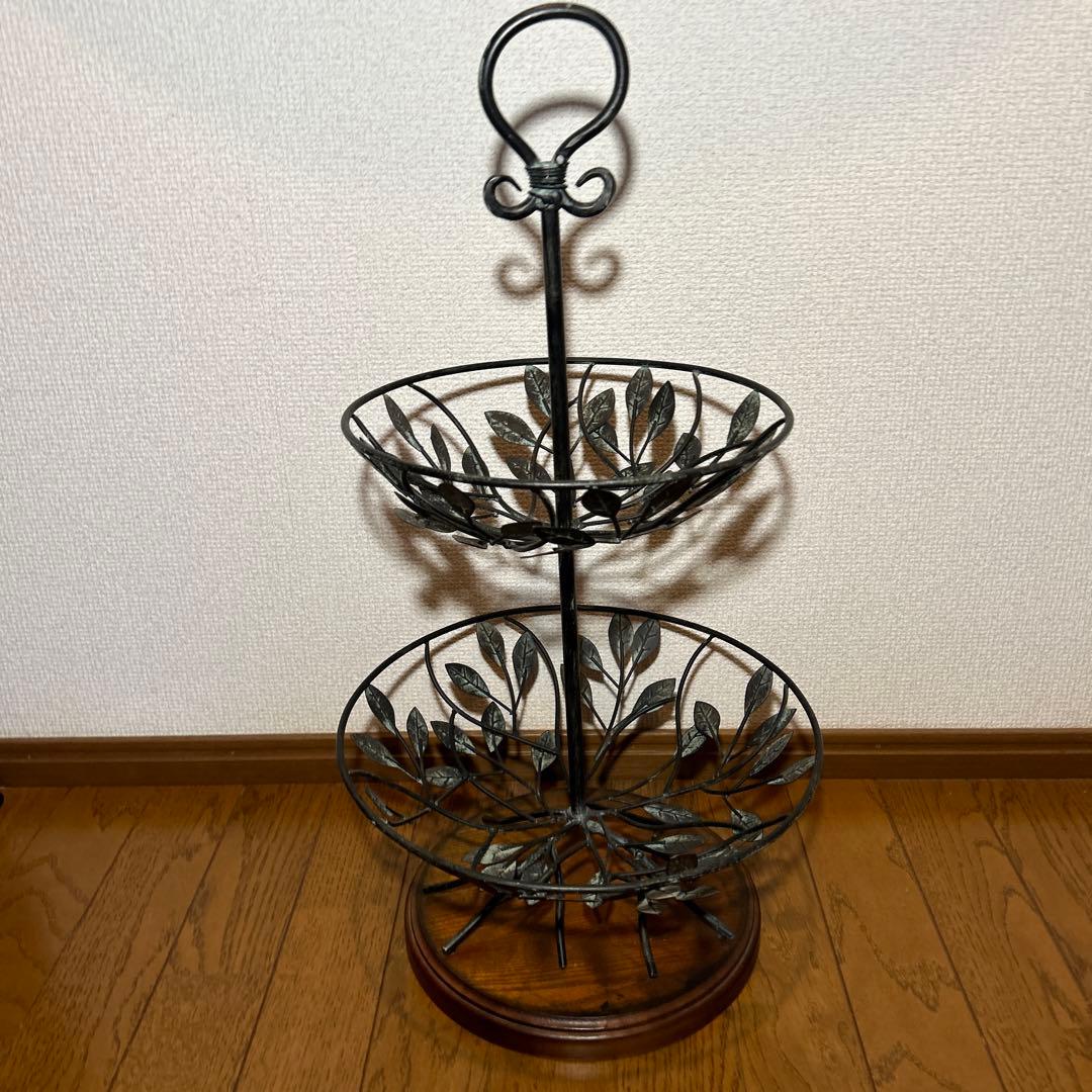 アイアン　インテリア　アンティーク2段バスケット