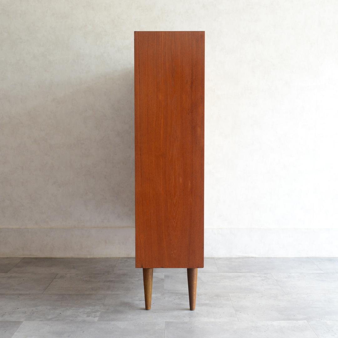 デンマーク 北欧ヴィンテージ チークシェルフ カップボード フラップ扉 北欧家具