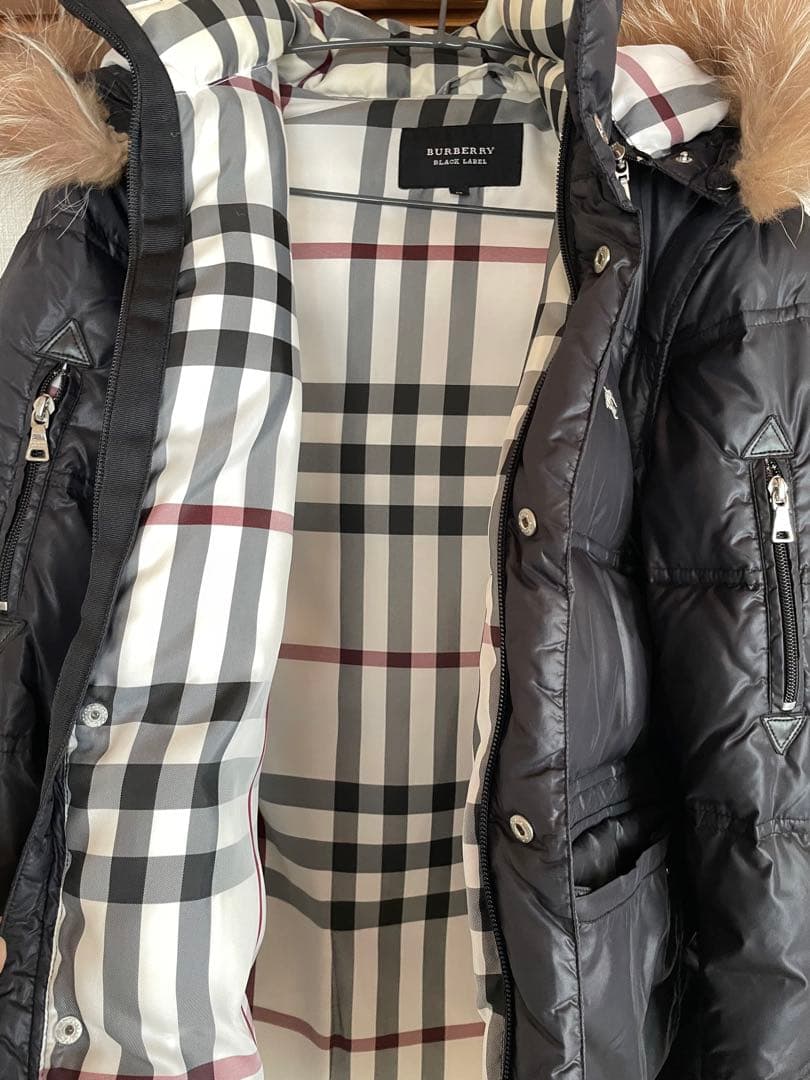 し*こ様 BURBERRY BLACK LEBEL ダウンジャケット　Ｍサイズ