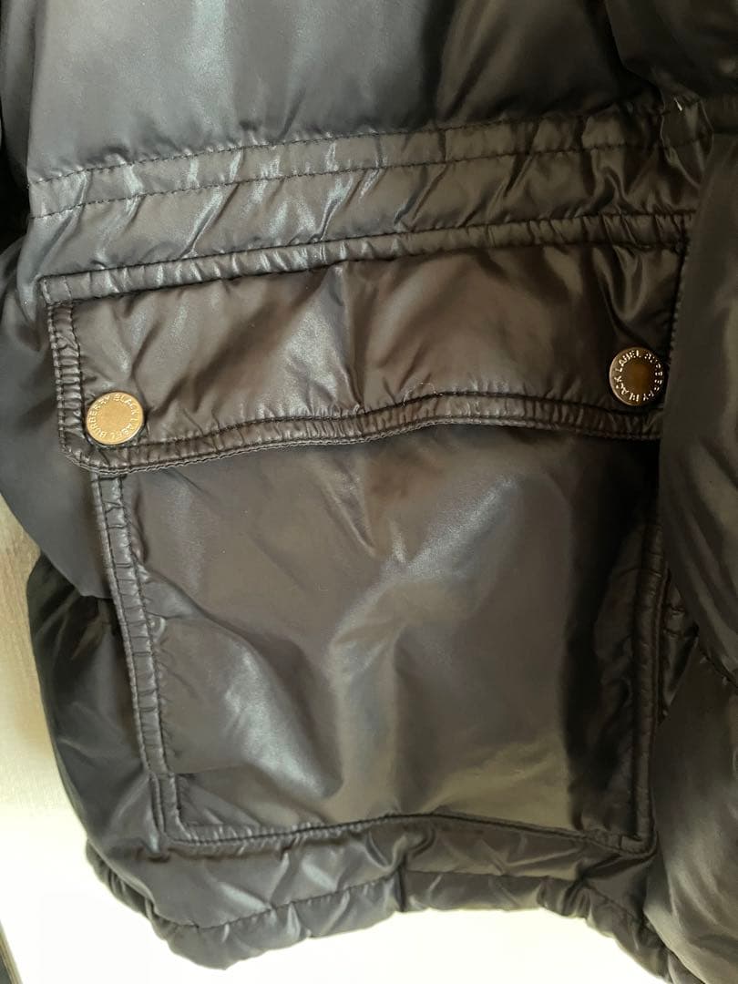 し*こ様 BURBERRY BLACK LEBEL ダウンジャケット　Ｍサイズ