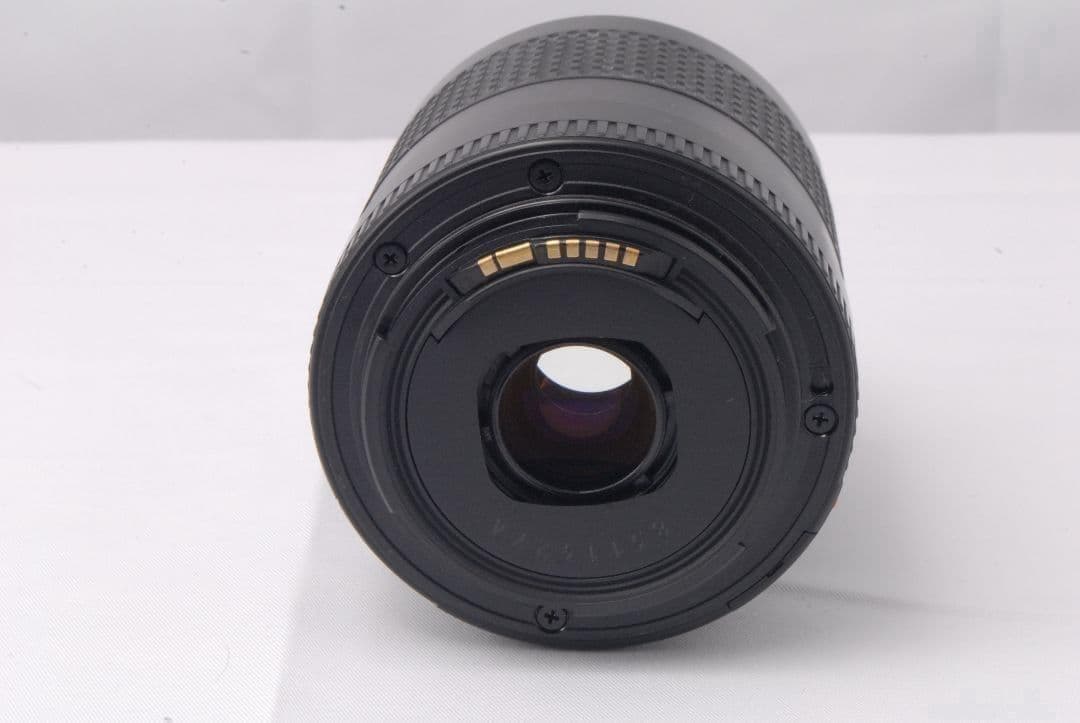 Canon EOS Kiss X6i★レンズ付き一眼レフカメラ★バリアングル液晶