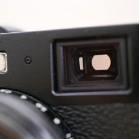 FUJIFILM X100F 動作確認済 レンズキャップ付 ショット数6500