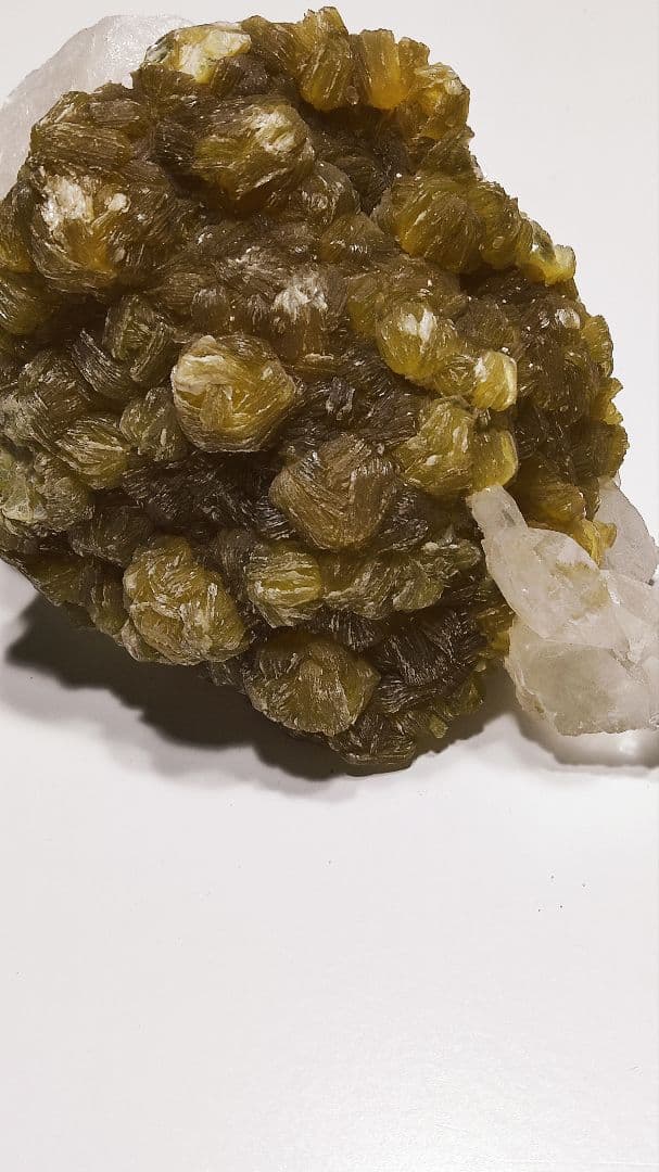 パワーストーン　天然石　イエローマイカ(モスコバイト)　1,476g　N.810