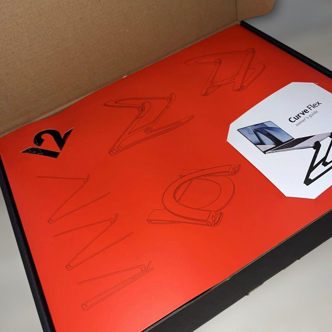 510400 新品　Twelve South Curve Flex