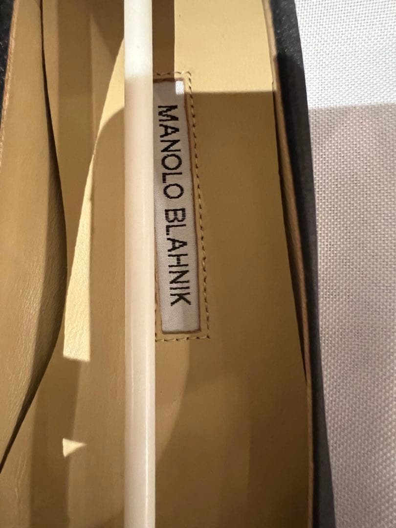 MANOLO BLAHNIK 【新品未使用】フラットシューズ36