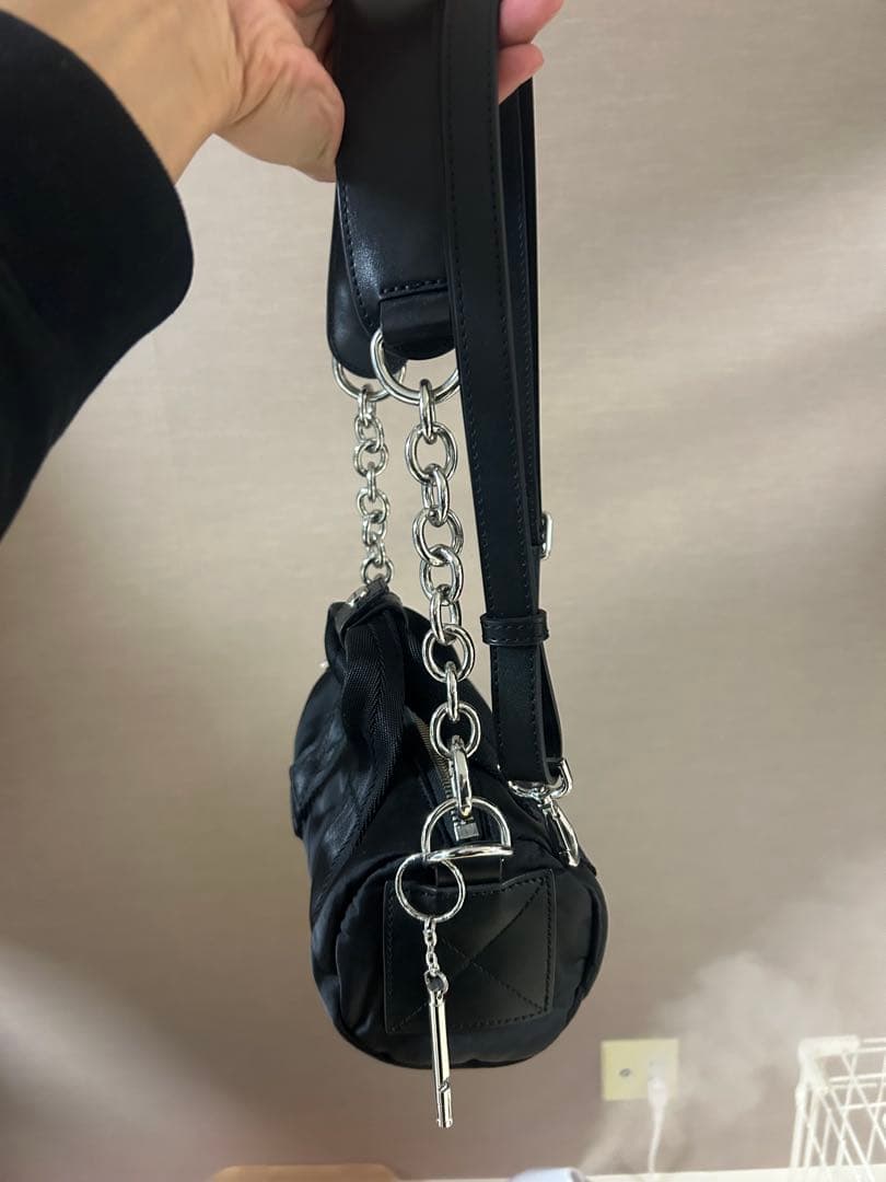 DIESEL ショルダーバッグ ブラック チェーンストラップ