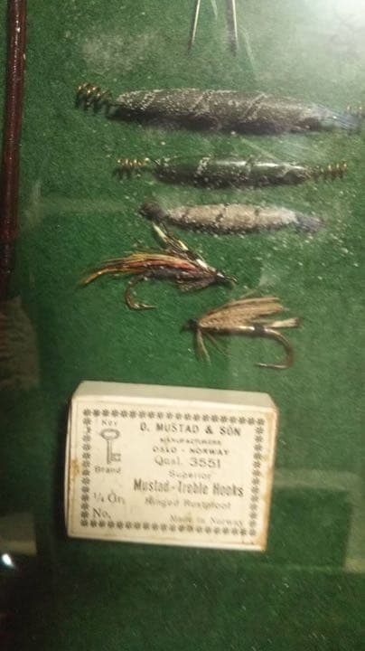 激レア　アンティークルアー　釣りマニア必見！