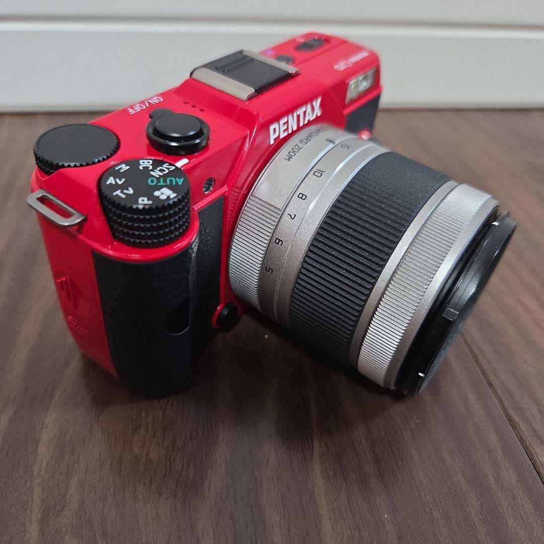 PENTAX デジタル一眼レフカメラ レッド