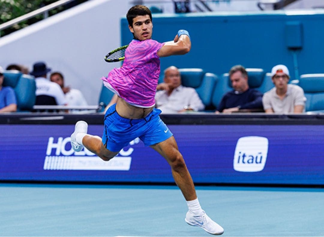 ナイキ アルカラス　テニスウェア　インディアンウェルズ