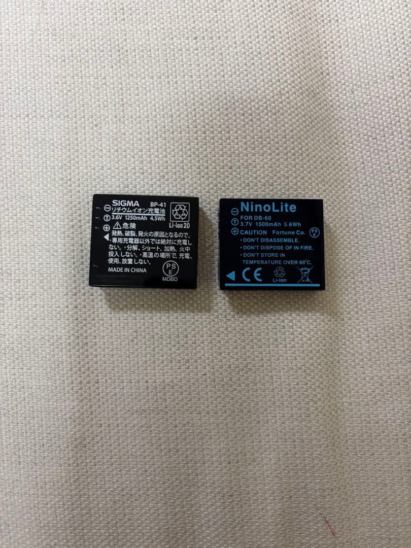 SIGMA DP2 Merrill (クローズアップレンズ付き)