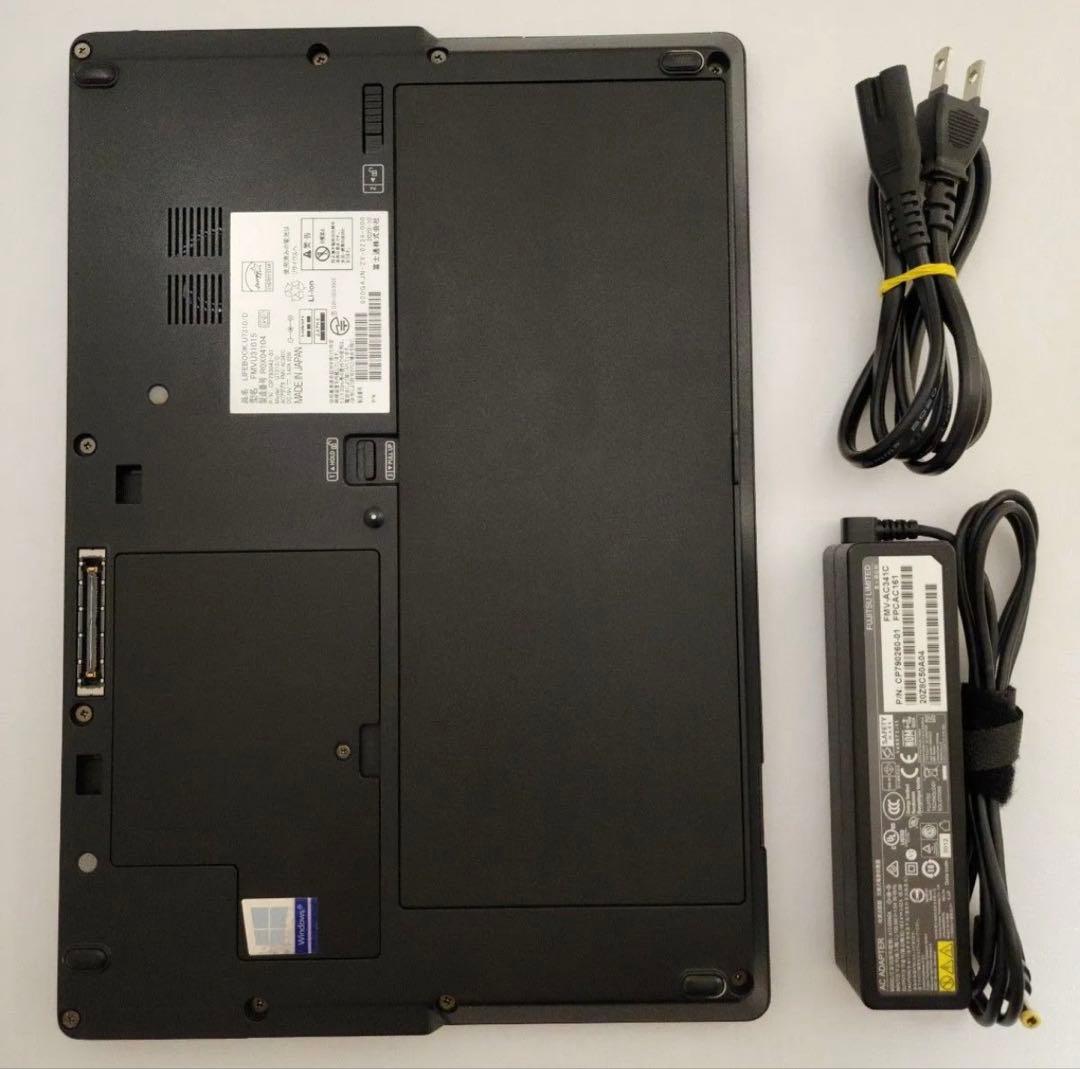 美品❗️LIFEBOOK U7310/D i5-10310U メモリ8GB