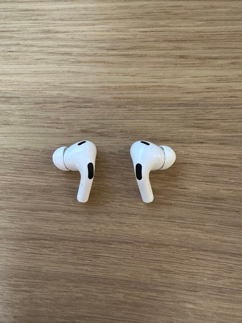 AirPods Pro 2 本体 充電ケース付き ホワイト