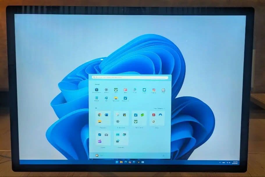 Microsoft Surface Studio 日本語キーボード、新品同様
