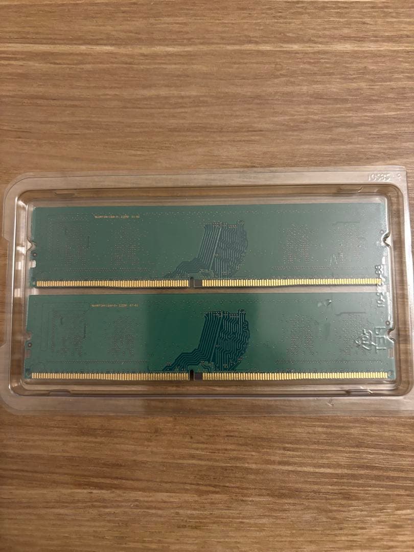 DDR4 8GB×2枚メモリ M378A1G44AB0-CWE