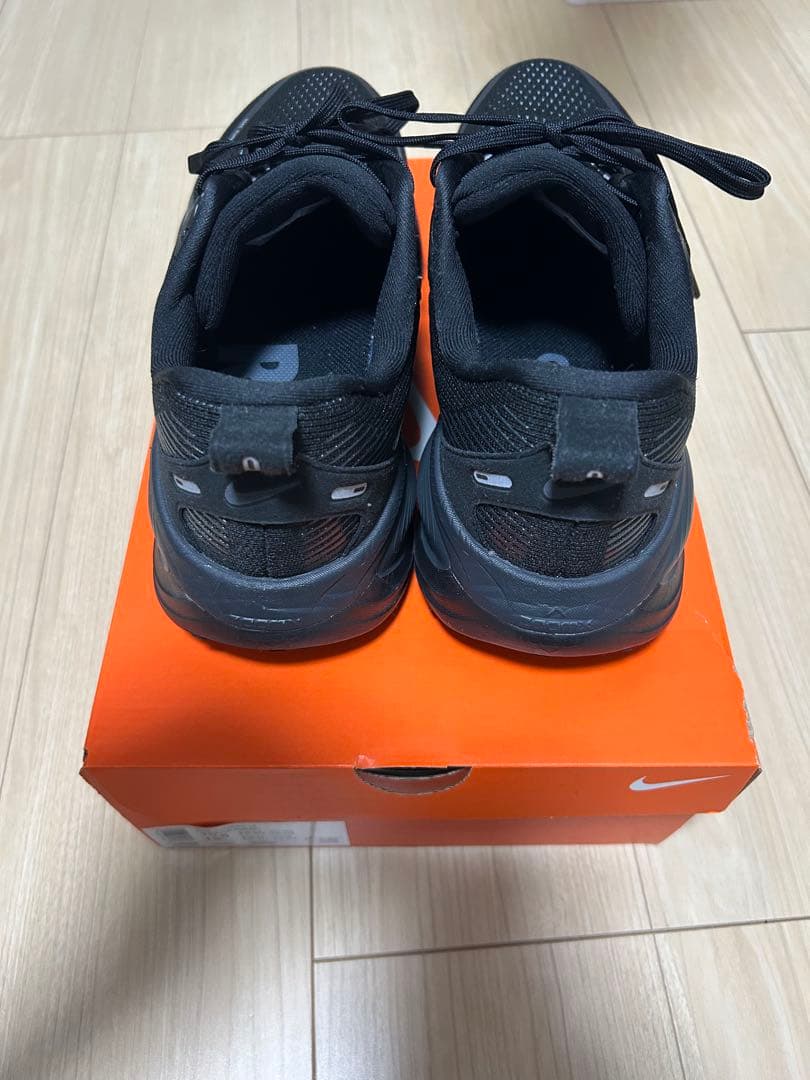 NIKE ボメロ18 28.5cm