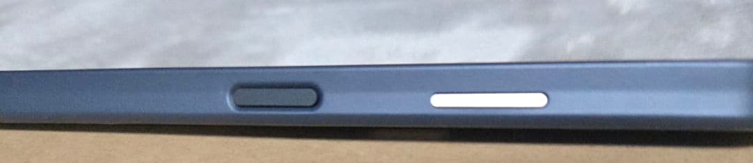 AQUOSWish3ドコモ版SIMフリー【初期化済】箱説明書付き